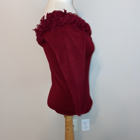 Red Joseph Ribkoff Red Top - Picture 2 of 7